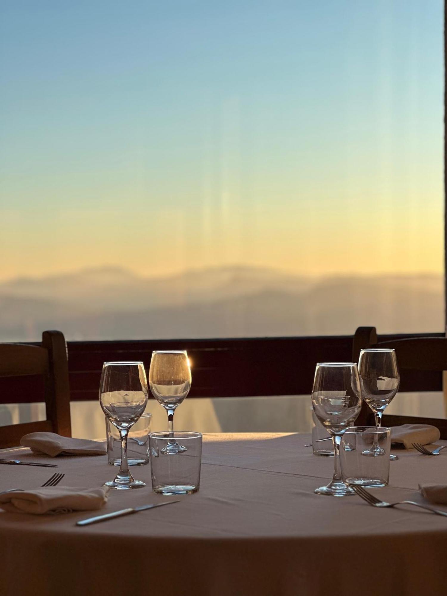 贝尔达 Santuari Mare De Deu Del Mont Restaurant-Hostatgeria酒店 外观 照片