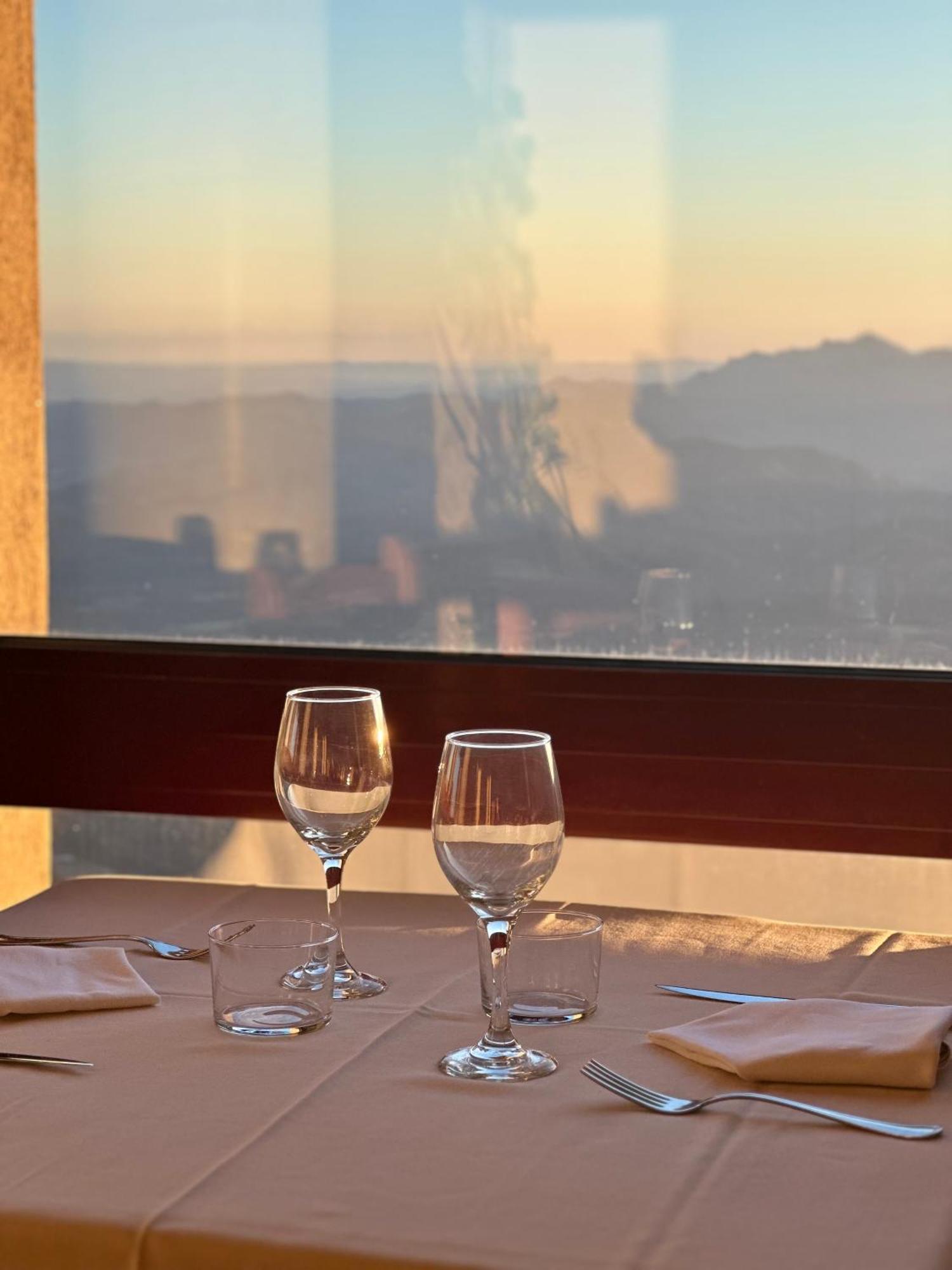 贝尔达 Santuari Mare De Deu Del Mont Restaurant-Hostatgeria酒店 外观 照片